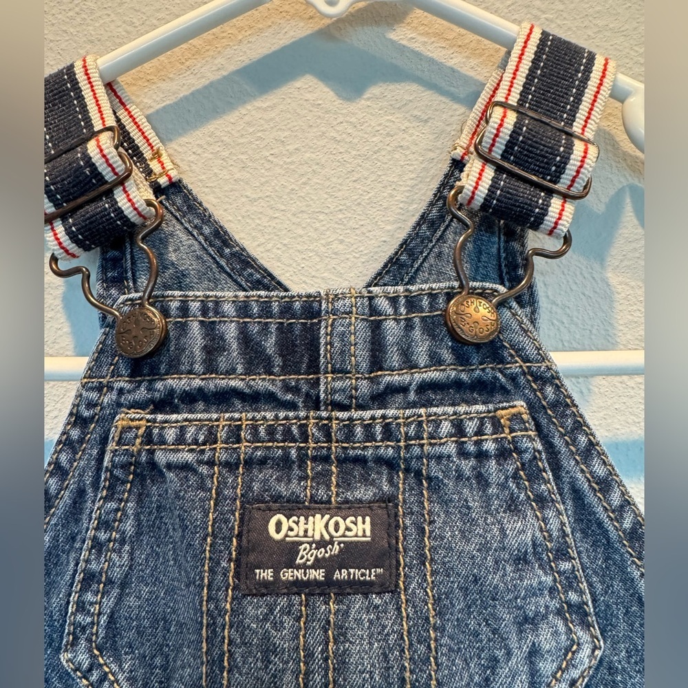 Osh Kosh B’Gosh Baby Short Overalls | EUC | 9mo | Denim | Pockets | 100% cotton - Picture 7 of 16